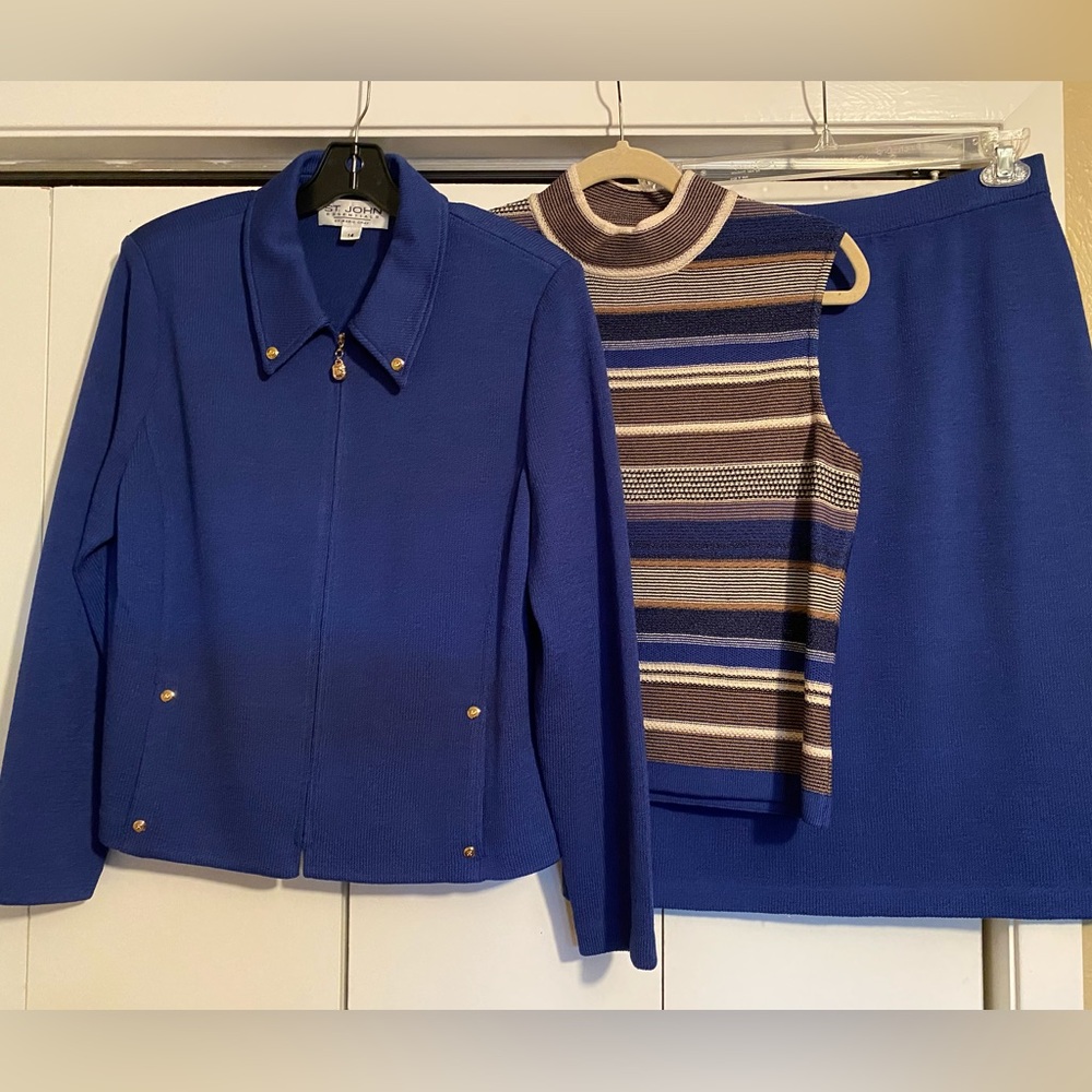 Beautiful St. John Collection suit.  Like new. Jacket 14, shell M, skirt 14.